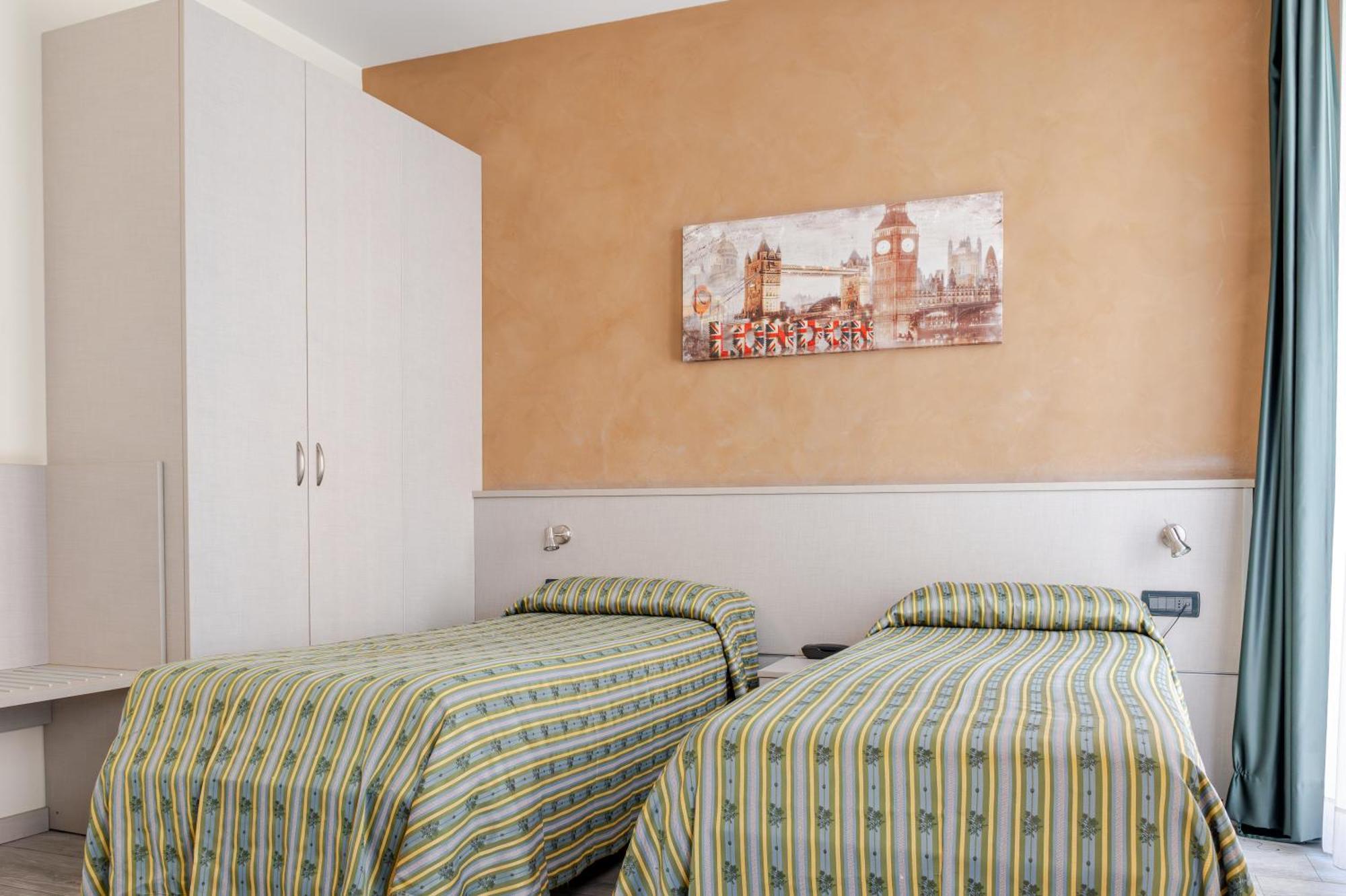 Hotel Posta - 3 Stars - Comfortable Stay In Ventimiglia Exterior photo